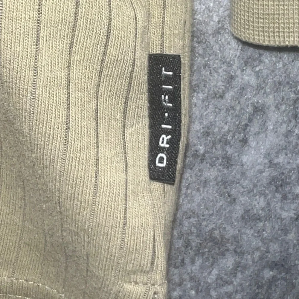 Nike Golf Dri-FIT Mock Neck Shirt Men's XXL Bears GC Best Long Sleeve Ribbed Tan